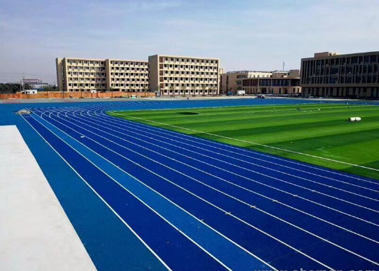 深圳人造草坪足球场施工标准有哪些？