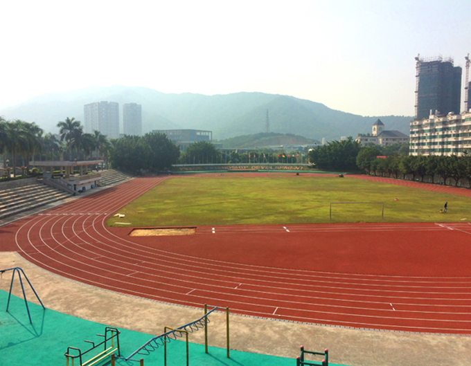 深圳专业学校塑胶跑道施工案例分享